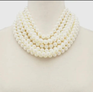 Chunky Bead Magnetic Collar Necklace